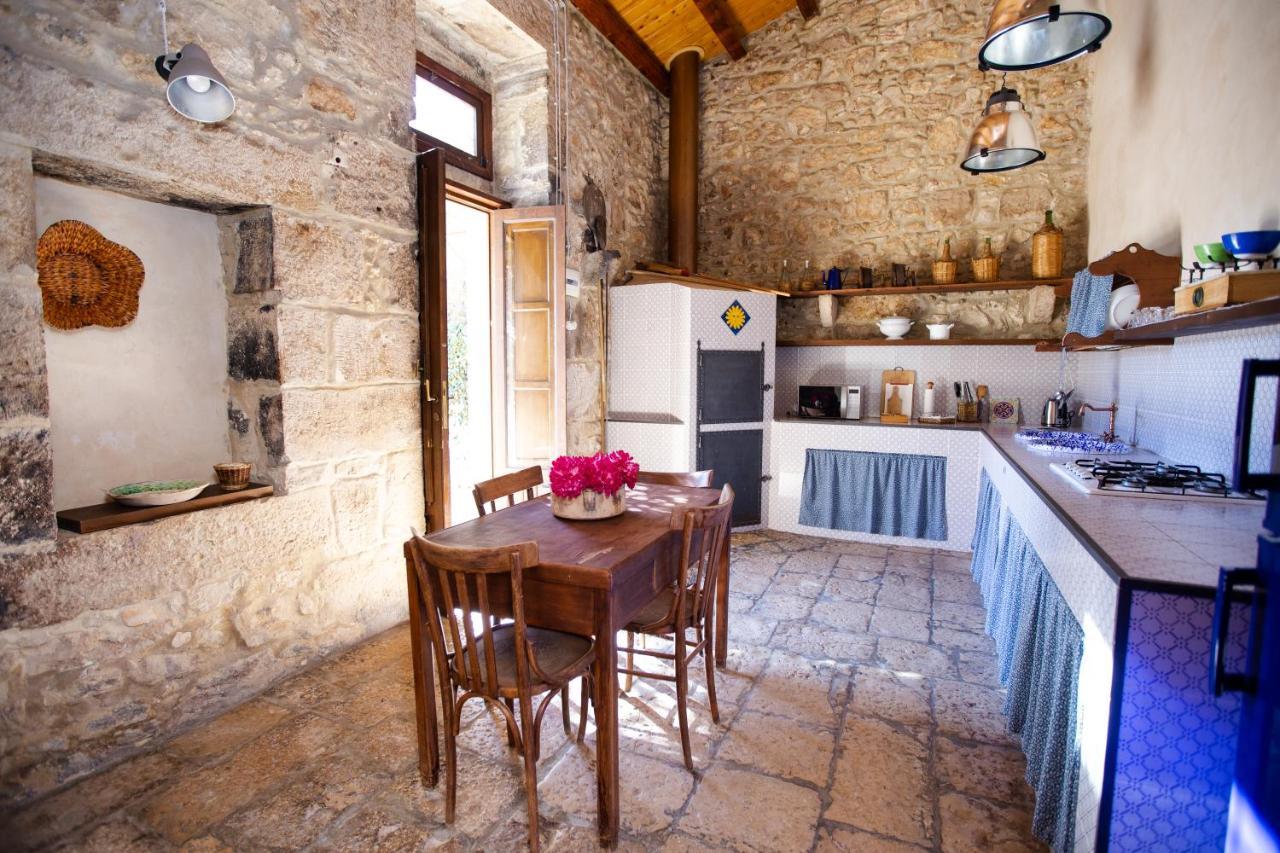 Homidoo Country Apartment Santa Croce Camerina Bagian luar foto